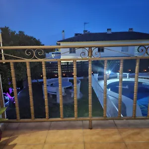 https://villa-tony.es-andalucia.com